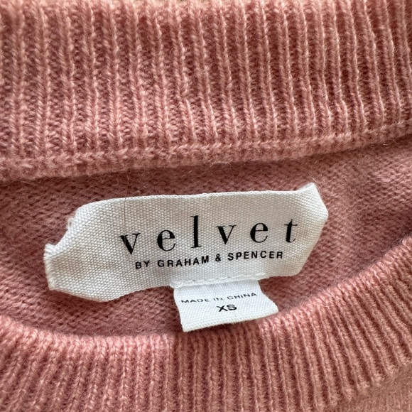 Velvet by Graham & Spencer Women's Nora 100% Cashmere Sweater XS Cream and Pink - Picture 7 of 8